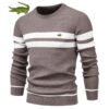 Suéter Masculino listrado de inverno estiloso, super confortável, grosso, quentinho, gola tipo O, básico casual - NOVO